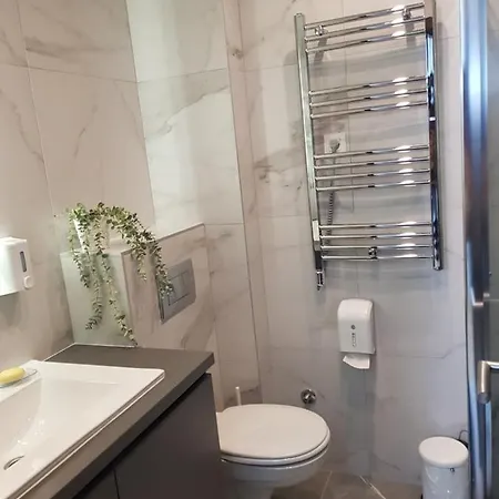 Lola Titova Apartament