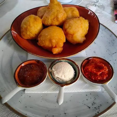 Lola Titova Apartament