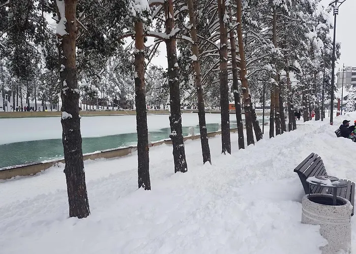 Lola Titova 兹拉蒂博尔